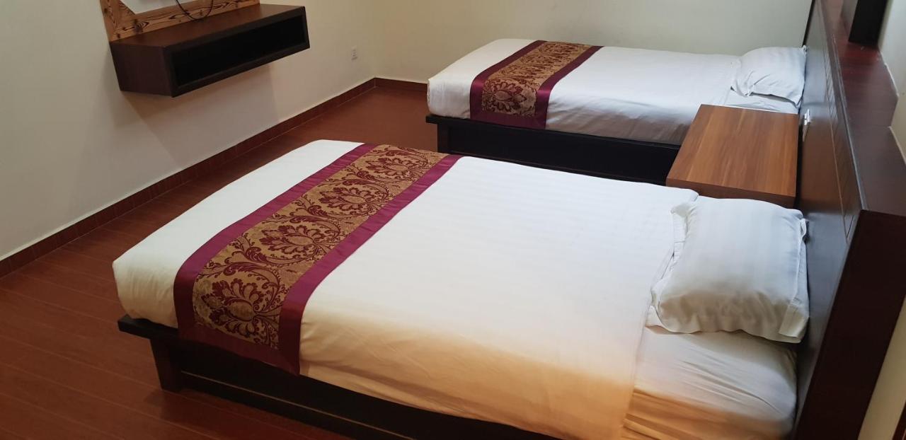 Capital O 89938 Herald Hotel Malacca Esterno foto